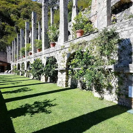 Le Ravere Luxury Villa