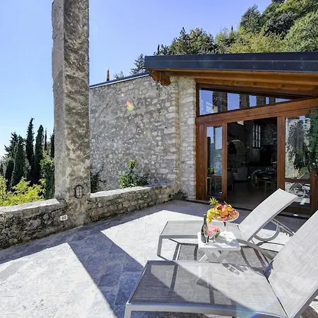 Le Ravere Luxury